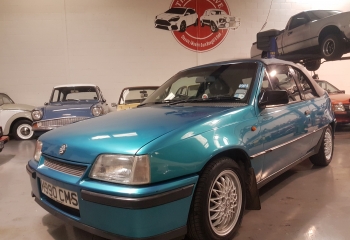 Vauxhall Astra Mk2 2.0 8v Convertible